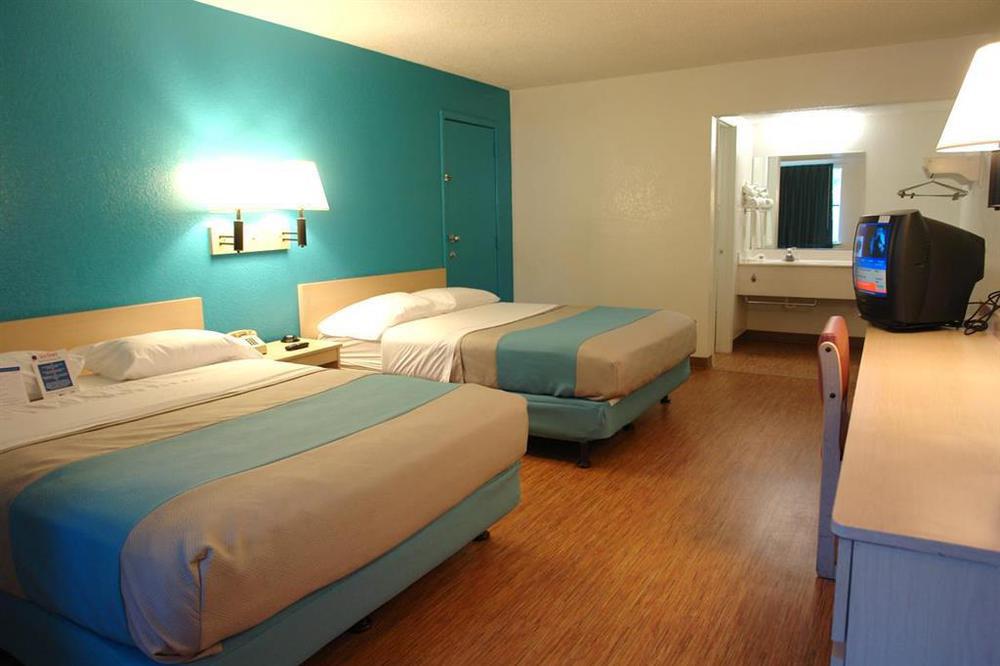 Motel 6 Houston, Tx - Medical Center - Nrg Stadium Kamer foto