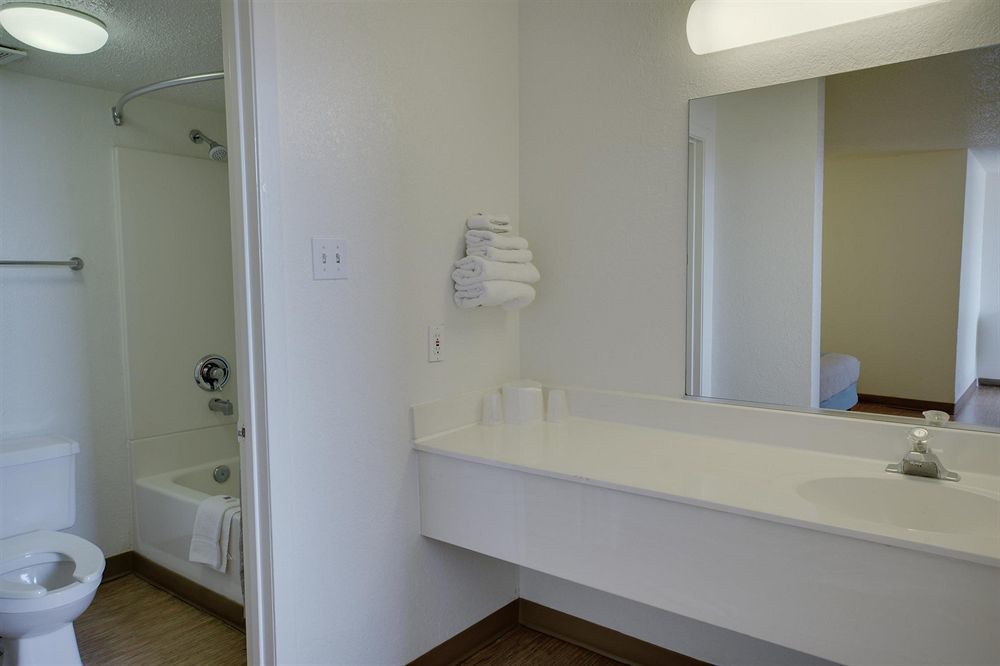 Motel 6 Houston, Tx - Medical Center - Nrg Stadium Buitenkant foto